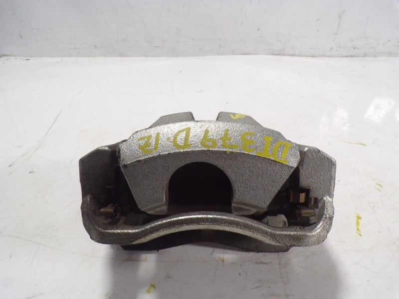 Recambio de pinza freno delantera izquierda para toyota prius+ advance referencia OEM IAM 4775042091  