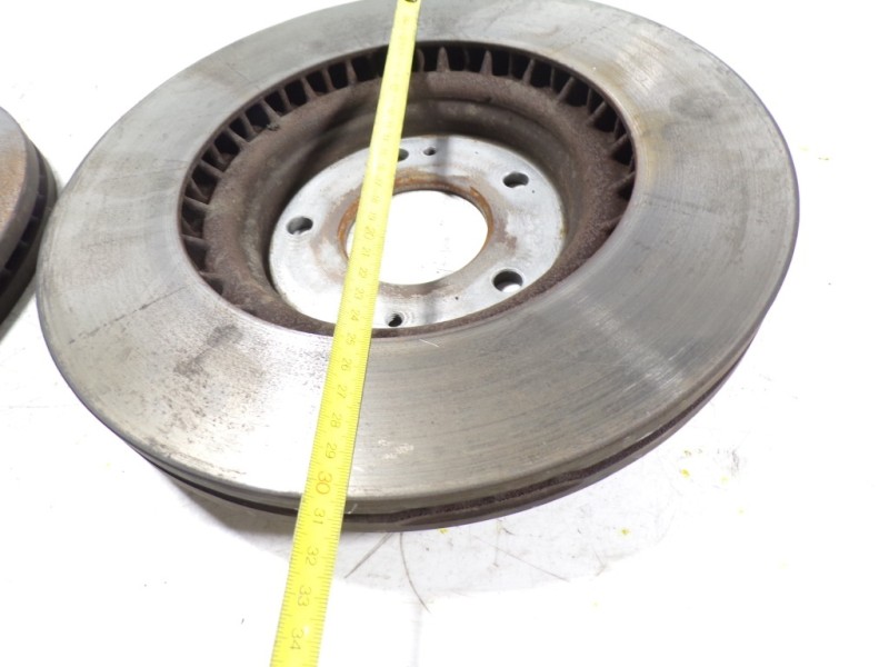 Recambio de disco freno delantero para hyundai kona 1.6 crdi cat referencia OEM IAM 51712J9100  