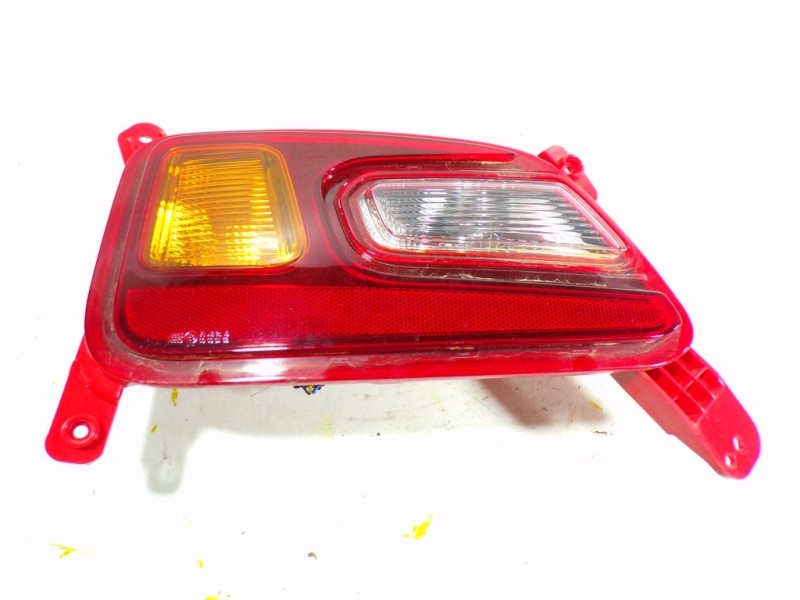 Recambio de piloto trasero izquierdo para hyundai kona 1.6 crdi cat referencia OEM IAM 92405J9010  