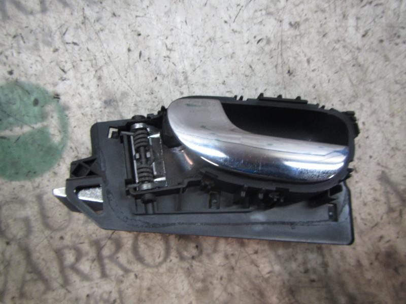 Recambio de maneta interior delantera izquierda para peugeot 307 break/sw (s2) d-sign referencia OEM IAM   
