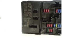 Recambio de caja reles / fusibles para nissan micra (k13) 1.2 cat referencia OEM IAM 284B71HR6A 284B71HR6A  2