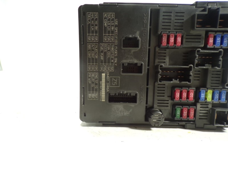 Recambio de caja reles / fusibles para nissan micra (k13) 1.2 cat referencia OEM IAM 284B71HR6A 284B71HR6A 