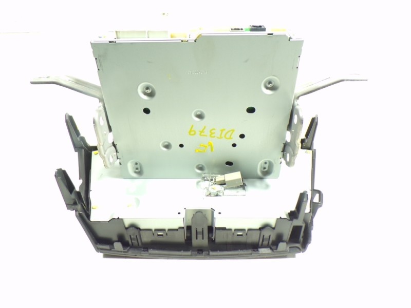 Recambio de sistema audio / radio cd para toyota prius+ advance referencia OEM IAM 8614047231 8614047231 CVVS04F0AJA