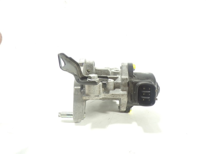 Recambio de valvula egr para toyota prius+ advance referencia OEM IAM 2562037120 2562037120 