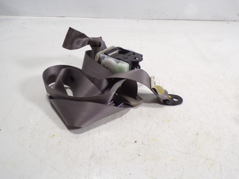 Recambio de cinturon seguridad trasero izquierdo para nissan micra (k13) 1.2 cat referencia OEM IAM 888451HB1A C71086 C71086