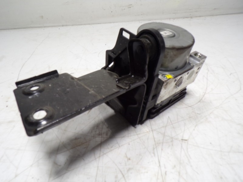 Recambio de abs para seat leon (5f1) 1.6 tdi referencia OEM IAM 5Q0614517CSBEF 5Q0614517CS 