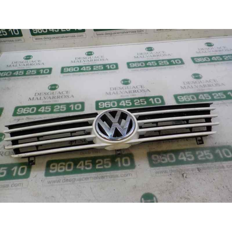 Recambio de rejilla para volkswagen polo berlina (6n2) 1.4 tdi referencia OEM IAM 6N0853653GGRU  