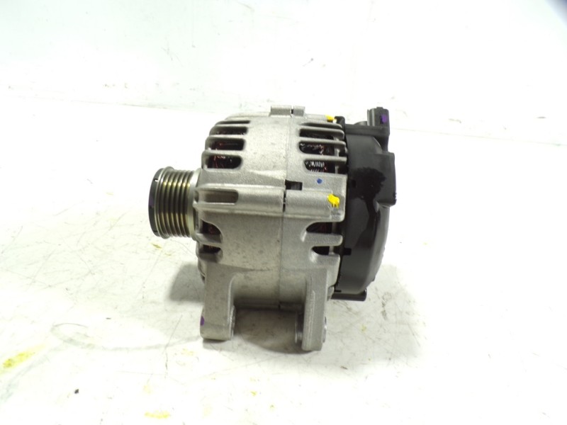 Recambio de alternador para opel crossland x 1.2 referencia OEM IAM 9826574080 98265740801 