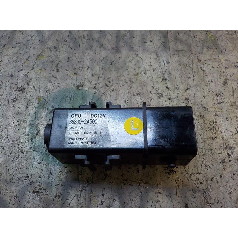 Recambio de modulo electronico para kia carens ( ) 1.7 crdi cat referencia OEM IAM 368302A500 368302A500 