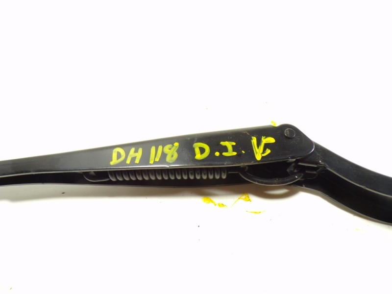 Recambio de brazo limpia delantero izquierdo para opel crossland x 1.2 referencia OEM IAM 39079979  