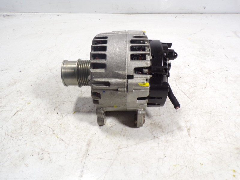 Recambio de alternador para seat ibiza (kj1) 1.0 tsi referencia OEM IAM 05E903026Q  05E903026Q