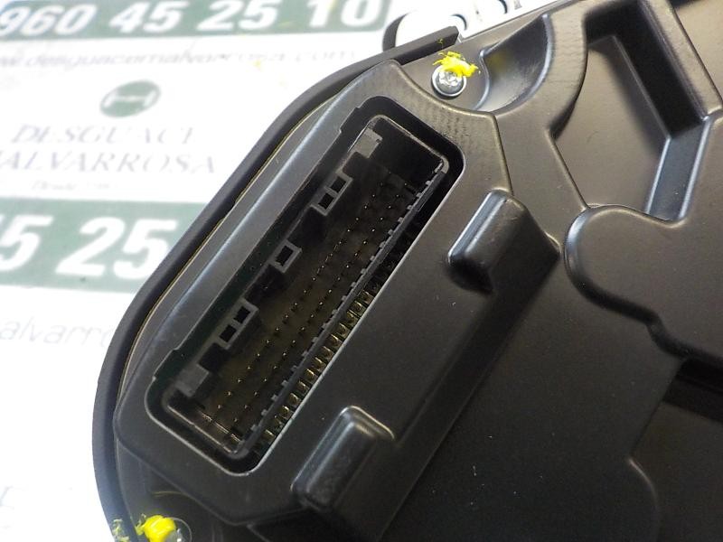 Recambio de cuadro instrumentos para toyota auris 1.4 turbodiesel cat referencia OEM IAM 838000ZC80 838000ZC80D 