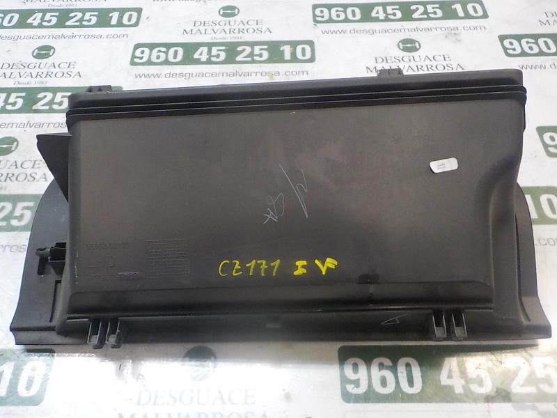 Recambio de guantera para toyota auris 1.4 turbodiesel cat referencia OEM IAM 5555002131B0  