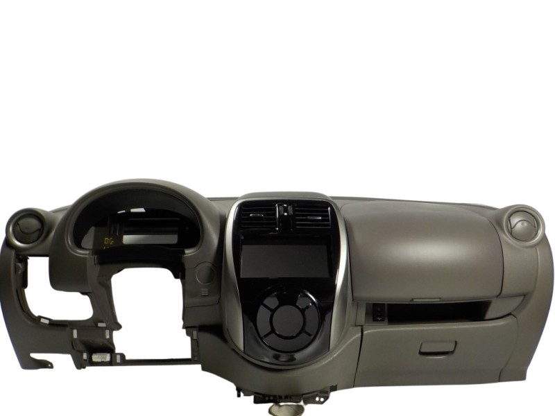 Recambio de salpicadero para nissan micra (k13) 1.2 cat referencia OEM IAM 682001HB0B TR3FG724777 TR3FG724777