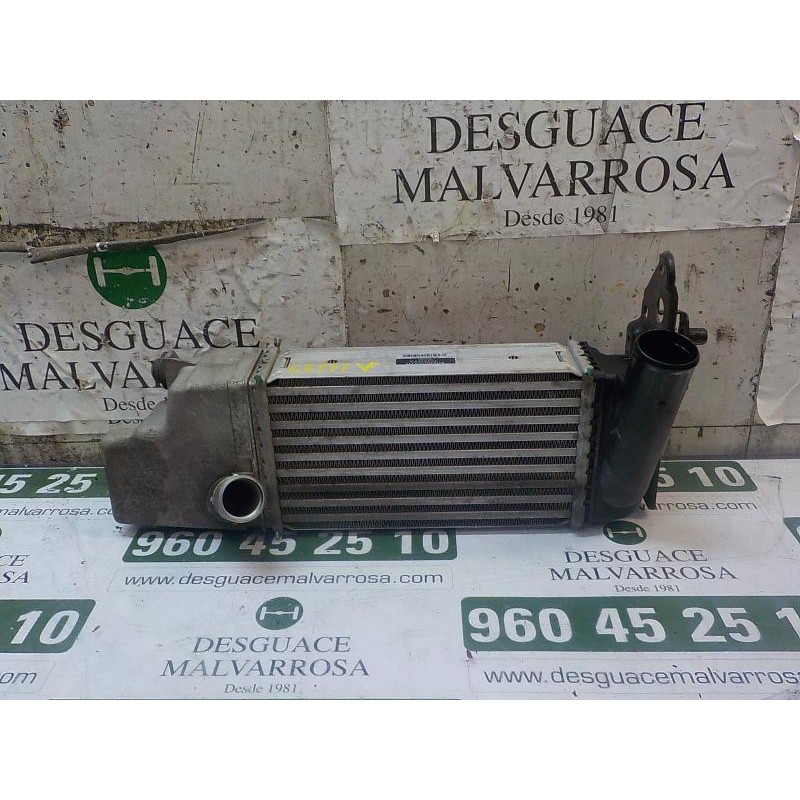 Recambio de intercooler para toyota auris 1.4 turbodiesel cat referencia OEM IAM 179000N040  