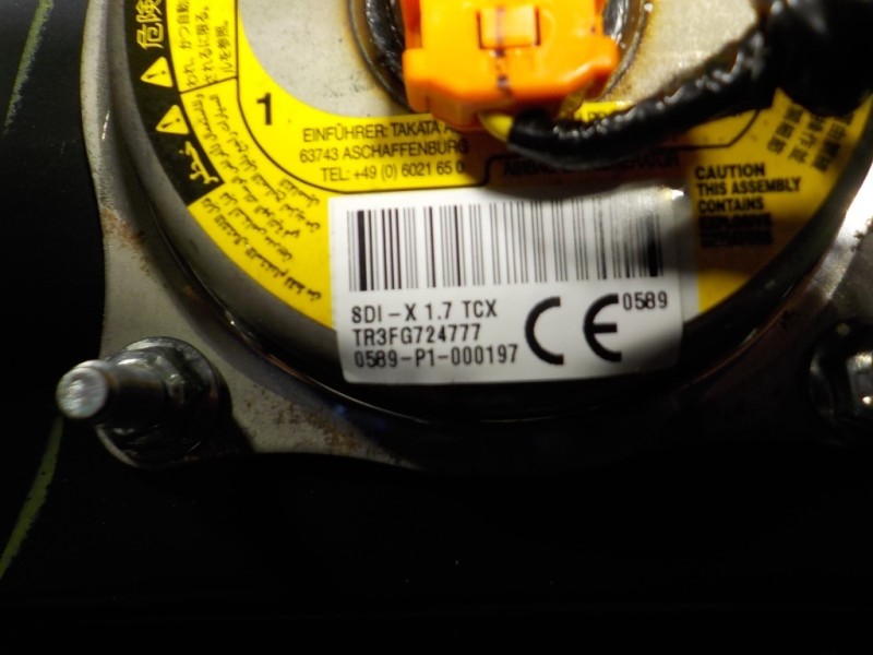 Recambio de salpicadero para nissan micra (k13) 1.2 cat referencia OEM IAM 682001HB0B TR3FG724777 TR3FG724777