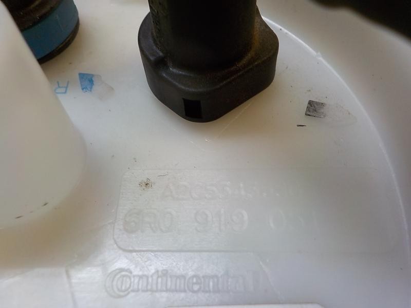 Recambio de aforador para skoda fabia (5j2 ) urban referencia OEM IAM 6R0919051F 6R0919051F 