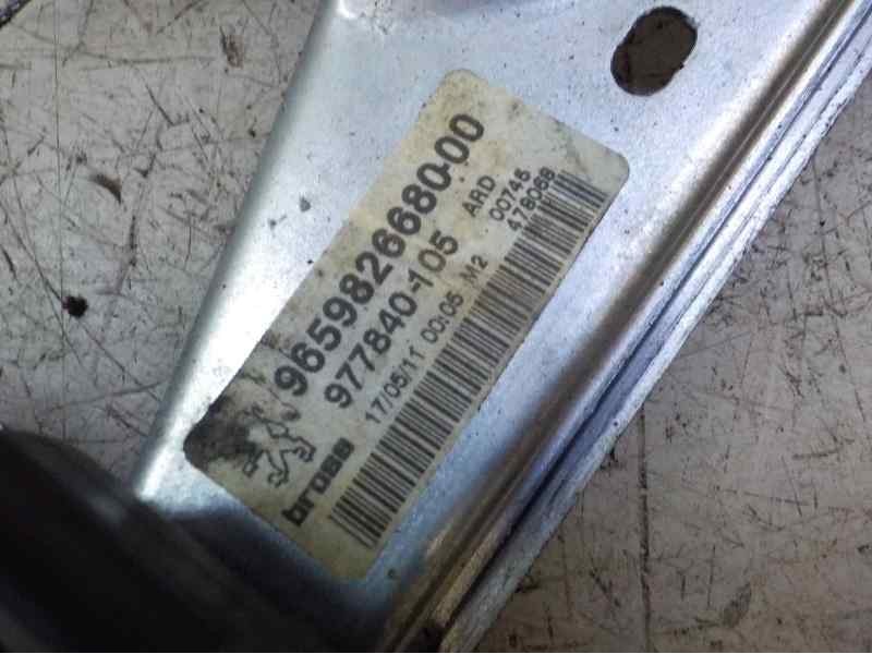 Recambio de elevalunas trasero derecho para peugeot 308 1.6 16v hdi fap referencia OEM IAM 9224E2 9659826680 