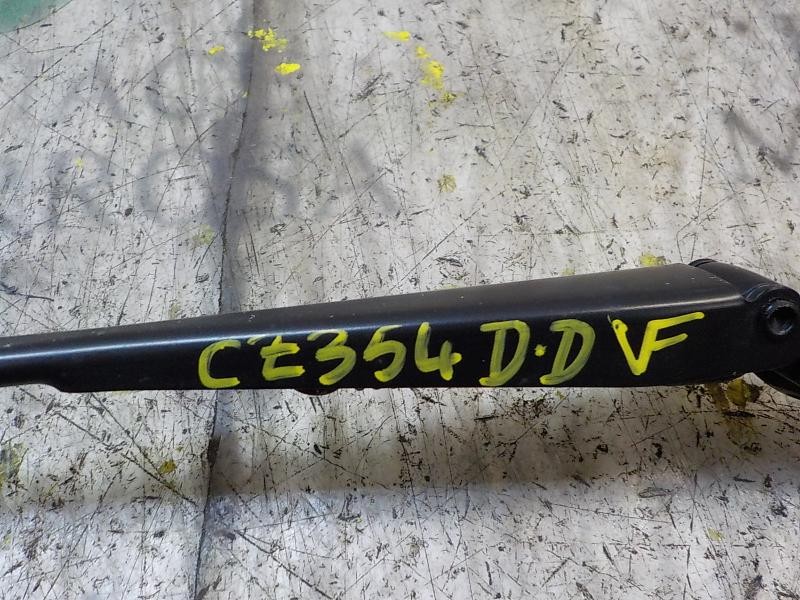 Recambio de brazo limpia delantero derecho para skoda fabia (5j2 ) urban referencia OEM IAM 5J1955410C  