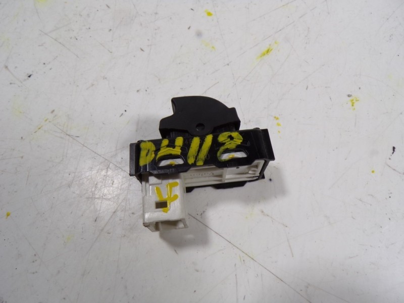 Recambio de mando elevalunas delantero derecho para opel crossland x 1.2 referencia OEM IAM 13483539  