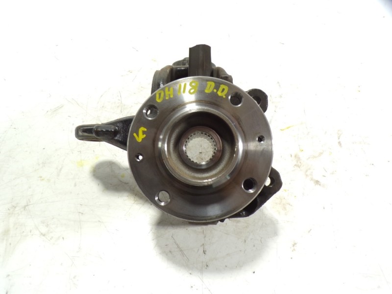 Recambio de mangueta delantera derecha para opel crossland x 1.2 referencia OEM IAM 3557917  