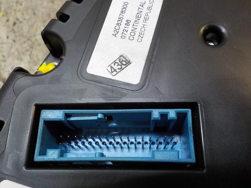 Recambio de cuadro instrumentos para skoda fabia (5j2 ) urban referencia OEM IAM 5J0920811G 5J0920811G 