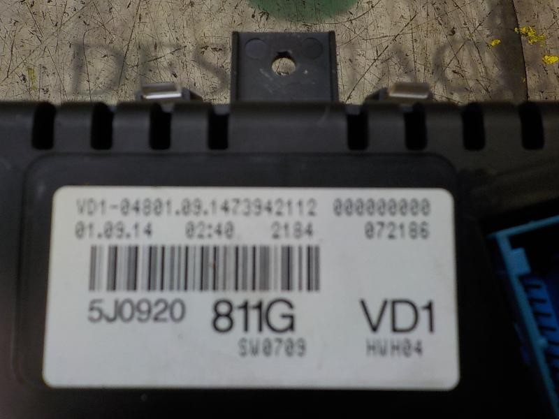 Recambio de cuadro instrumentos para skoda fabia (5j2 ) urban referencia OEM IAM 5J0920811G 5J0920811G 