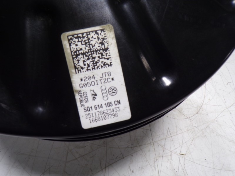 Recambio de servofreno para seat leon (5f1) 1.6 tdi referencia OEM IAM 5Q1614106J 5Q1614105CN 