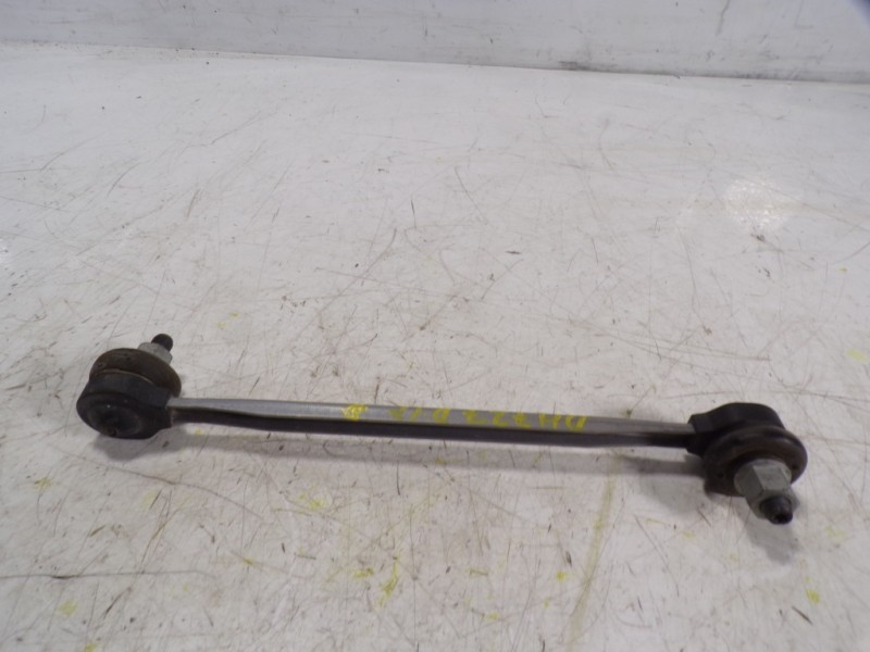 Recambio de tirante delantero izquierdo para volkswagen polo 1.0 tsi referencia OEM IAM 6R0411315  