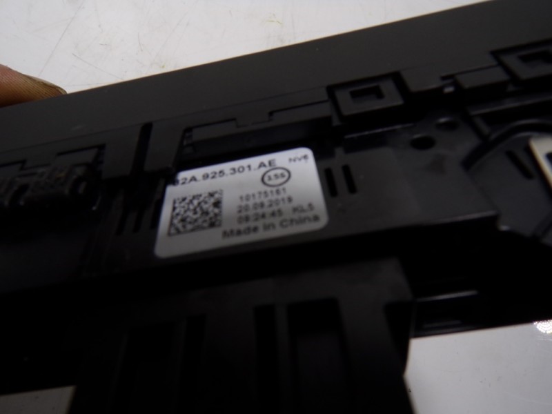 Recambio de mando multifuncion para audi a1 sportback (gba) 1.0 tfsi referencia OEM IAM 82A925301AE 82A925301AE 