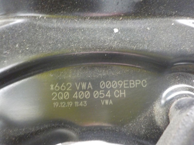 Recambio de mangueta delantera derecha para audi a1 sportback (gba) 1.0 tfsi referencia OEM IAM 2Q0407256J  