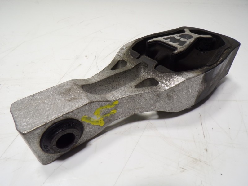 Recambio de soporte cambio para toyota proace city 1.5 dci referencia OEM IAM  9811786680 