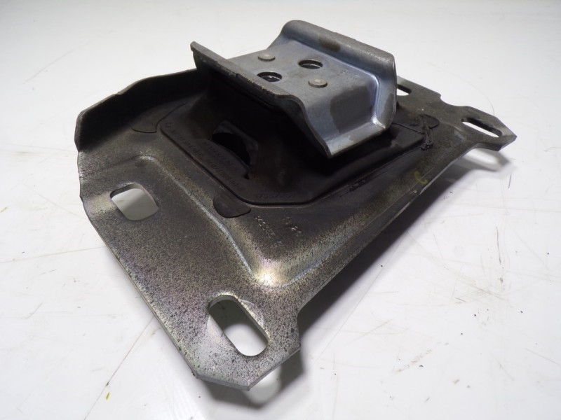 Recambio de soporte cambio para toyota proace city 1.5 dci referencia OEM IAM  9812667680 