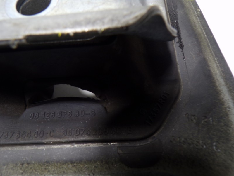 Recambio de soporte cambio para toyota proace city 1.5 dci referencia OEM IAM  9812667680 