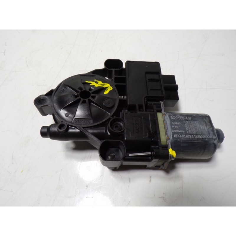 Recambio de motor elevalunas trasero izquierdo para audi a1 sportback (gba) 1.0 tfsi referencia OEM IAM 5Q0959407 5Q0959407 0130
