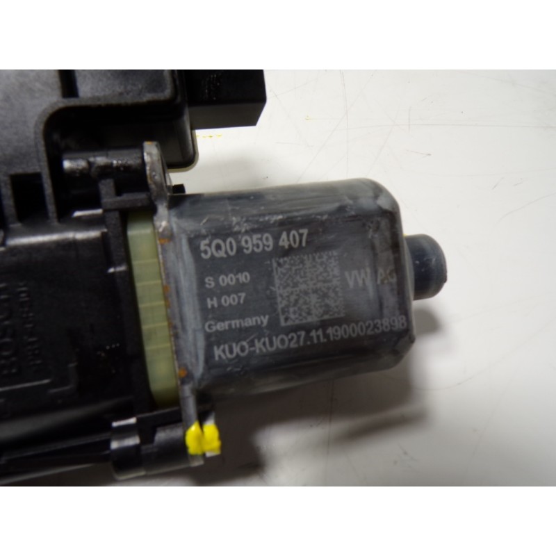 Recambio de motor elevalunas trasero izquierdo para audi a1 sportback (gba) 1.0 tfsi referencia OEM IAM 5Q0959407 5Q0959407 0130