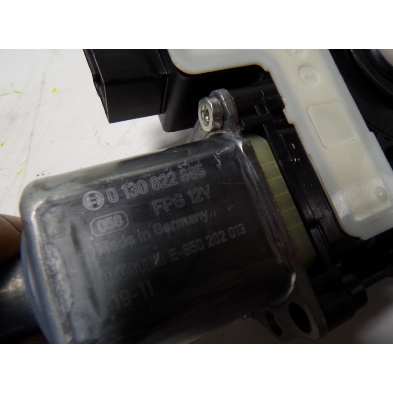 Recambio de motor elevalunas trasero izquierdo para audi a1 sportback (gba) 1.0 tfsi referencia OEM IAM 5Q0959407 5Q0959407 0130