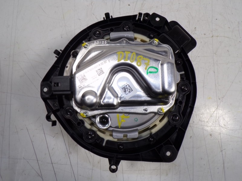 Recambio de motor calefaccion para volkswagen id.3 (e11) pro 1st referencia OEM IAM 1EA820021A 1EA820021A 