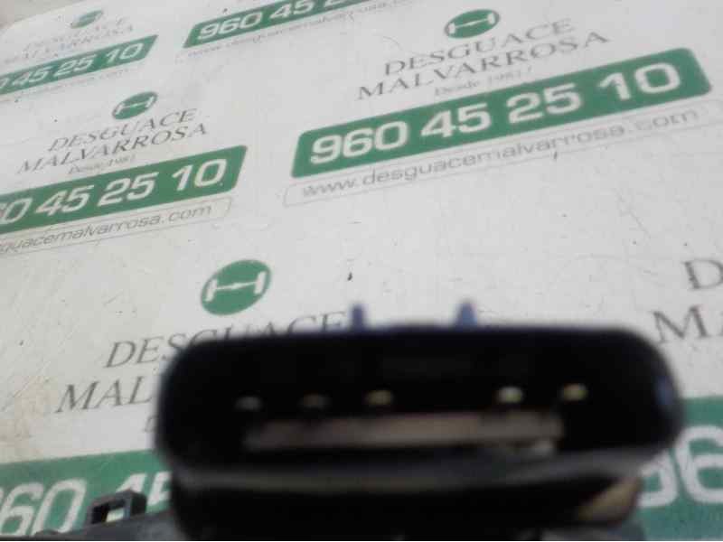 Recambio de cerradura puerta trasera izquierda para kia carens (un) 2.0 crdi referencia OEM IAM   