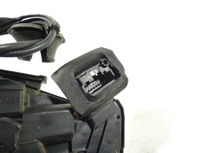 Recambio de cerradura puerta delantera derecha para seat leon (5f1) 1.6 tdi referencia OEM IAM 5K1837016E 5K1837016E 