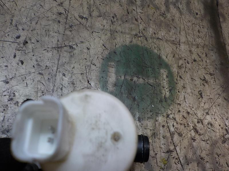 Recambio de bomba limpia para citroën ds4 design referencia OEM IAM 643492  