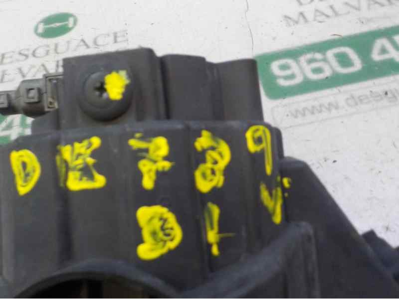 Recambio de faro antiniebla izquierdo para kia carens (un) 2.0 crdi referencia OEM IAM   