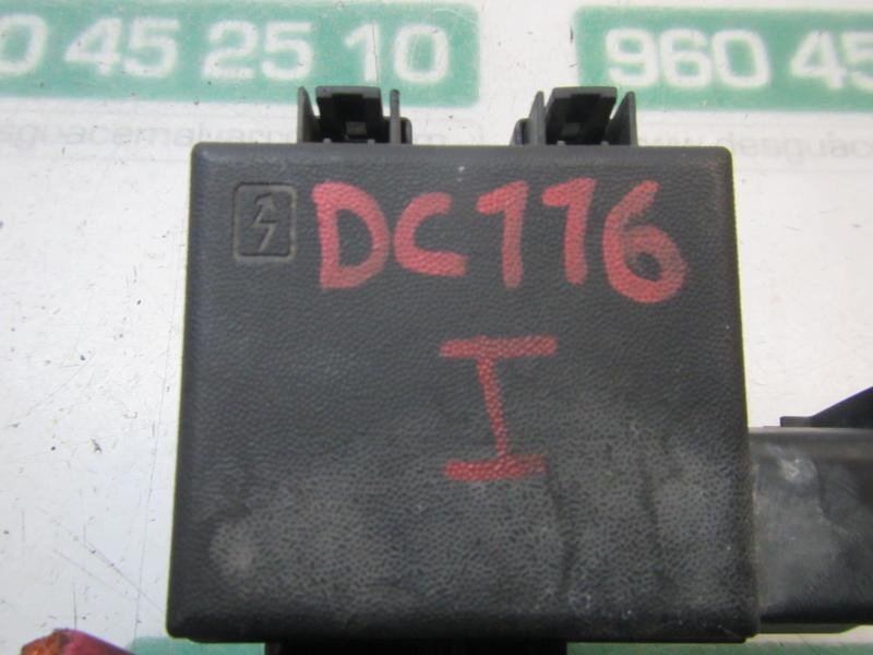 Recambio de caja reles / fusibles para renault megane iii coupe 1.5 dci diesel fap referencia OEM IAM   