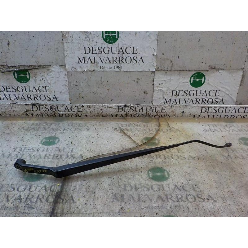 Recambio de brazo limpia delantero derecho para fiat sedici (189) 1.9 jtd 8v (d19aa) referencia OEM IAM 71742604  