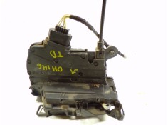 Recambio de cerradura puerta trasera derecha para renault captur 0.9 tce referencia OEM IAM 805027072R 805027072R  2