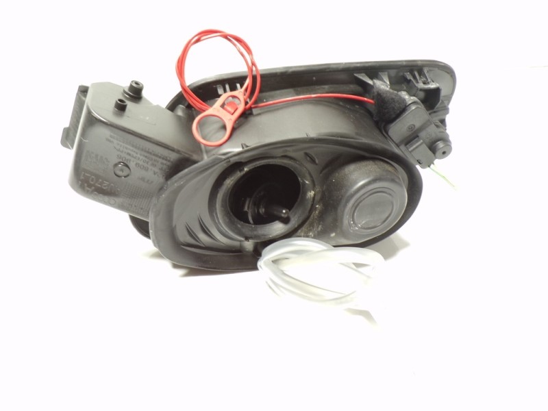 Recambio de tapa combustible para audi a1 sportback (gba) 1.0 tfsi referencia OEM IAM 82A809907GRU 82A809906 