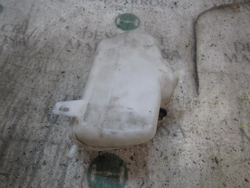 Recambio de deposito limpia para mercedes-benz clase e (w211) berlina e 280 cdi (211.020) referencia OEM IAM A2118690120  