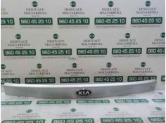 Recambio de maneta porton para kia carens (un) 2.0 crdi referencia OEM IAM   