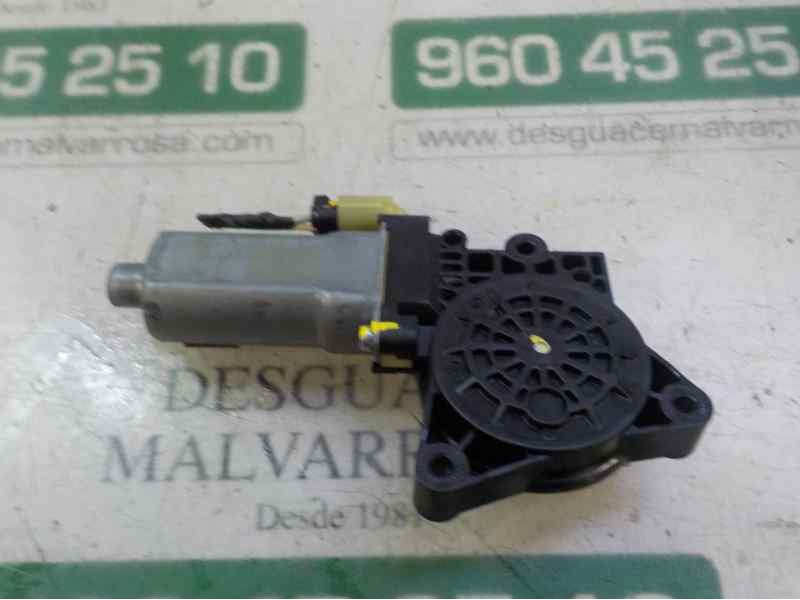 Recambio de motor elevalunas delantero derecho para kia carens (un) 2.0 crdi referencia OEM IAM   