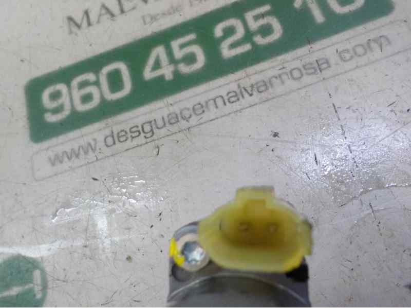 Recambio de motor elevalunas trasero izquierdo para kia carens (un) 2.0 crdi referencia OEM IAM   